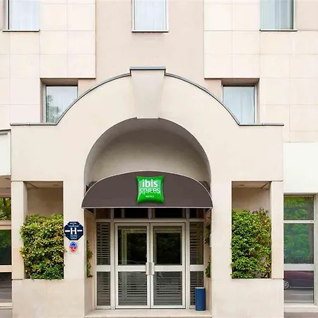 Ibis Styles Massena Olympiades 3* Париж