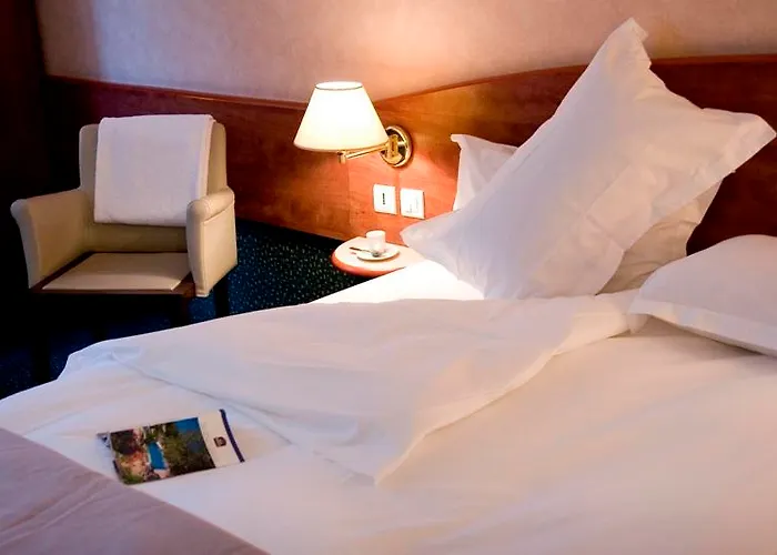 Ibis Styles Massena Olympiades Szálloda Párizs